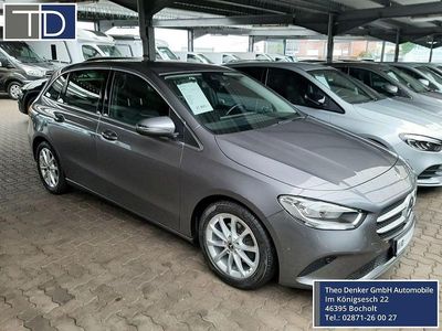 Grau Gebraucht 2021 Mercedes B180 Progressive Van / Kleinbus | 21.490 € (Fairer Preis)