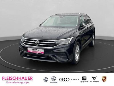 Schwarz Gebraucht 2022 VW Tiguan Allspace Life SUV | 30.890 € (Fairer Preis)