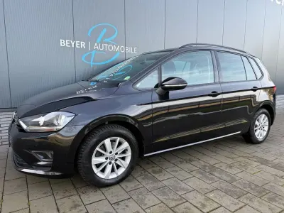 Second-hand VW Golf VII Trendline 110 CP (80 kW) 2014 Negru Berlinǎ