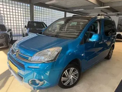 Gebraucht Citroën Berlingo SELECTION 114 PS (83 kW) 2015 Blau Van / Kleinbus