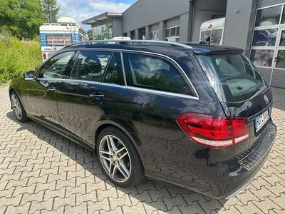 gebraucht Mercedes E400 4Matic 7G-TRONIC AMG AHK Panorama Voll