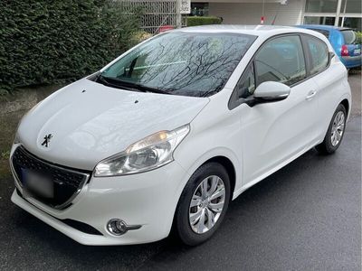 gebraucht Peugeot 208 TÜV & Öl Neu, Allwetter, Tempo. BT. S-Heft, Klimaauto