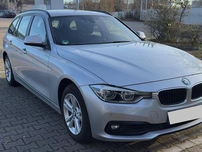 Gebraucht BMW 320 190 PS (139 kW) 2019 Silber Kombi