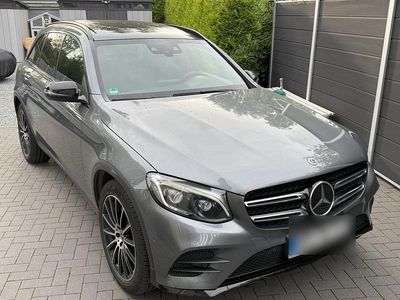 Gebraucht Mercedes GLC250 AMG 204 PS (150 kW) 2018 Grau SUV