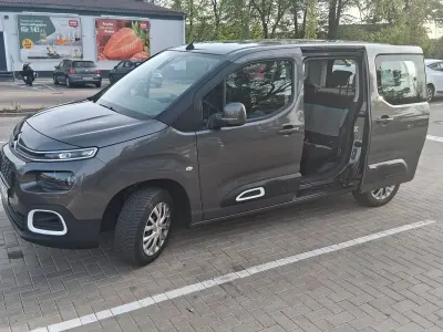 Gebraucht Citroën Berlingo Feel 110 PS (80 kW) 2020 Grau Van / Kleinbus