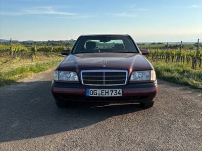 Mercedes C180