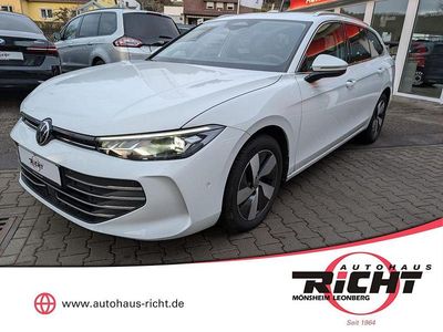 Gebraucht VW Passat Business 150 PS (110 kW) 2025 Pure white uni Kombi