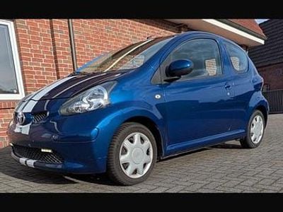 Usata Toyota Aygo 68 CV (50 kW) 2007 Blu Utilitaria