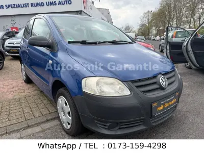 Gebraucht VW Fox Basis 54 PS (39 kW) 2006 Blau Kleinwagen