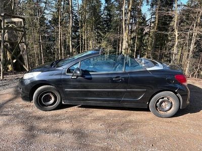 Gebraucht Peugeot 207 CC 2011 Schwarz Cabrio
