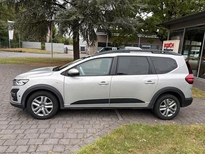Gebraucht Dacia Jogger Comfort 110 PS (80 kW) 2022 Grau Van / Kleinbus