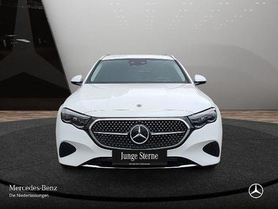 Gebraucht Mercedes E300 Avantgarde 313 PS (230 kW) 2024