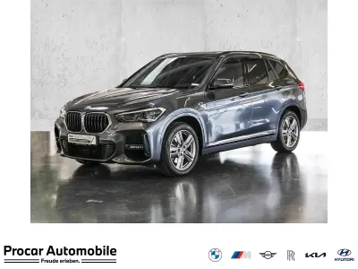 Gebraucht BMW X1 M Sport 125 PS (91 kW) 2022 Grau SUV