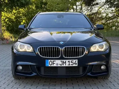 Gebraucht BMW 530 M Sport 258 PS (189 kW) 2013 Blau Kombi
