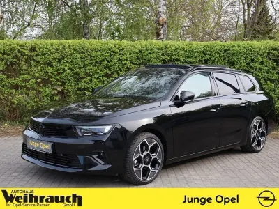 Second-hand Opel Astra Ultimate 131 CP (96 kW) 2024 Negru Hatchback