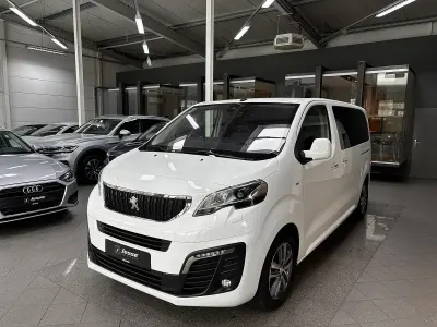 Gebraucht Peugeot Traveller 150 PS (110 kW) 2020 Weiß Van / Kleinbus