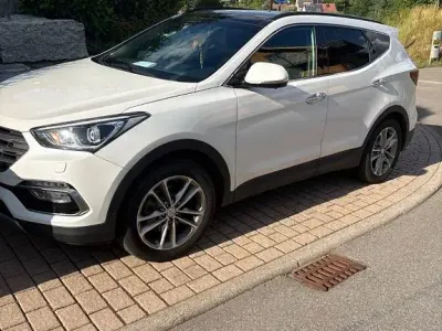 Gebraucht Hyundai Santa Fe Style 200 PS (147 kW) 2016 Weiß SUV