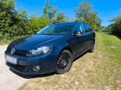 Gebraucht VW Golf VII Match 122 PS (89 kW) 2012 Blau Kombi
