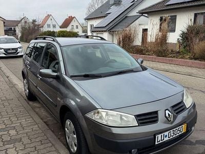 Gebraucht Renault Mégane II Authentique 106 PS (77 kW) 2005 Silber Limousine