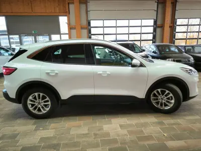 Gebraucht Ford Kuga Titanium X 224 PS (164 kW) 2022 Weiß SUV