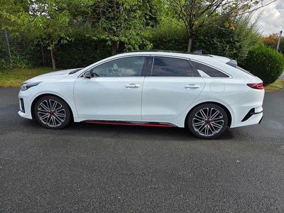 Kia ProCeed GT