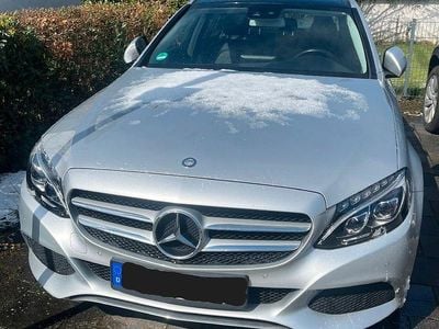 Gebraucht Mercedes C180 Avantgarde 156 PS (114 kW) 2016 Silber Limousine