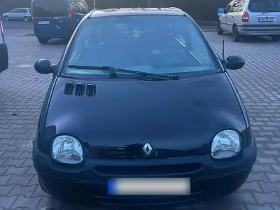 Używany Renault Twingo 58 KM (42 kW) 2006 Czarny Hatchback