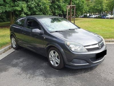 Opel Astra GTC