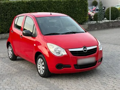 Gebraucht Opel Agila 68 PS (50 kW) 2012 Rot Kleinwagen