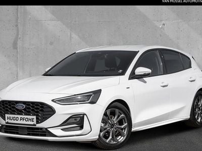 Weiß Gebraucht 2024 Ford Focus ST-Line X Kombi | 23.900 € (Guter Preis)