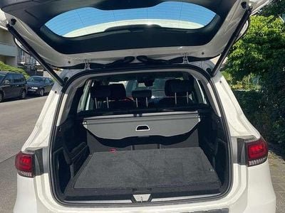 Mercedes GLB200