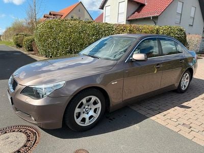 Gebraucht BMW 520 170 PS (125 kW) 2004 Braun Limousine