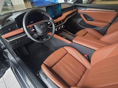 Gebraucht Skoda Superb Selection 150 PS (110 kW) 2024 Kombi