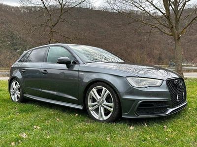 gebraucht Audi A3 Sportback 8V S-Line daytona grau S-Tronic 8-fach bereift