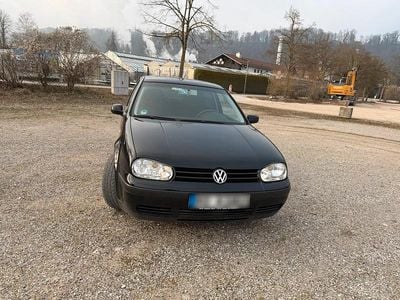 Gebraucht VW Golf IV 116 PS (85 kW) 2004 Blau Limousine