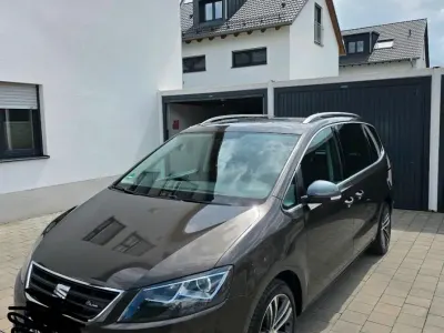 Gebraucht Seat Alhambra FR 184 PS (135 kW) 2017 Braun Van / Kleinbus