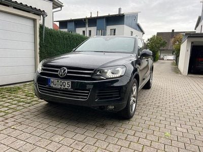 Usata VW Touareg 245 CV (180 kW) 2011 Nero SUV
