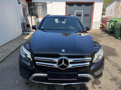Gebraucht Mercedes GLC220 204 PS (150 kW) 2015 Schwarz SUV