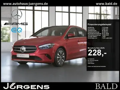Używany Mercedes B250e Progressive 160 KM (117 kW) 2021 Czerwony Minivan