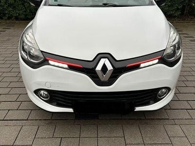 Gebraucht Renault Clio IV Expression 73 PS (53 kW) 2015 Weiß Limousine
