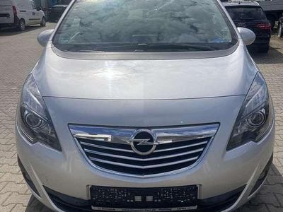 Second-hand Opel Meriva Selection 101 CP (74 kW) 2011 Argintiu Monovolum
