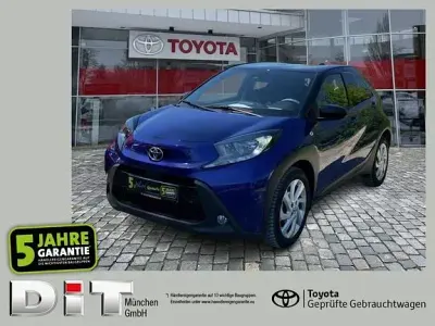 Usata Toyota Aygo X Pulse 72 CV (52 kW) 2022 Blu SUV