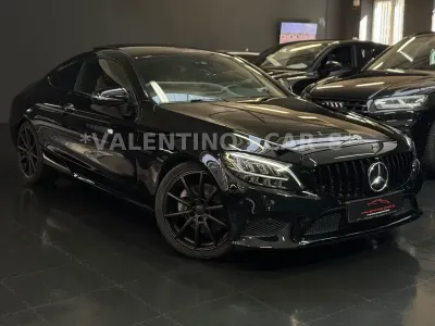 Używany Mercedes C300e AMG 272 KM (200 kW) 2023 Czarny Coupe