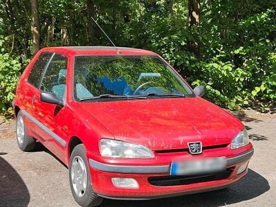 Peugeot 106
