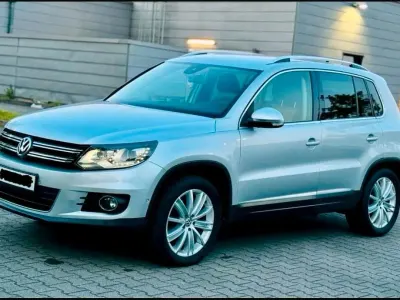 Gebraucht VW Tiguan 160 PS (117 kW) 2011 Silber SUV