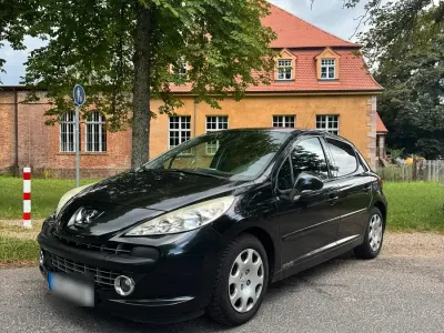 Gebraucht Peugeot 207 120 PS (88 kW) 2009 Schwarz Kleinwagen