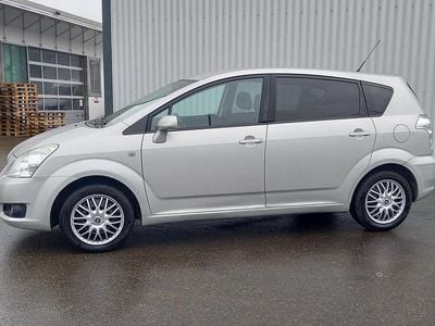 Silber Gebraucht 2008 Toyota Verso Sol Van / Kleinbus | 4.600 € (Fairer Preis)