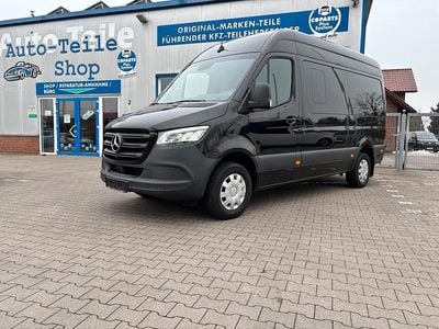 Schwarz Gebraucht 2023 Mercedes Sprinter Van | 52.000 €