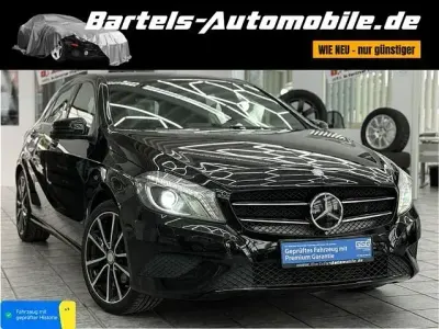 Gebraucht Mercedes A180 122 PS (89 kW) 2014 Schwarz Kleinwagen