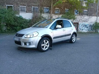 Used Suzuki SX4 107 HP (78 kW) 2009 SUV